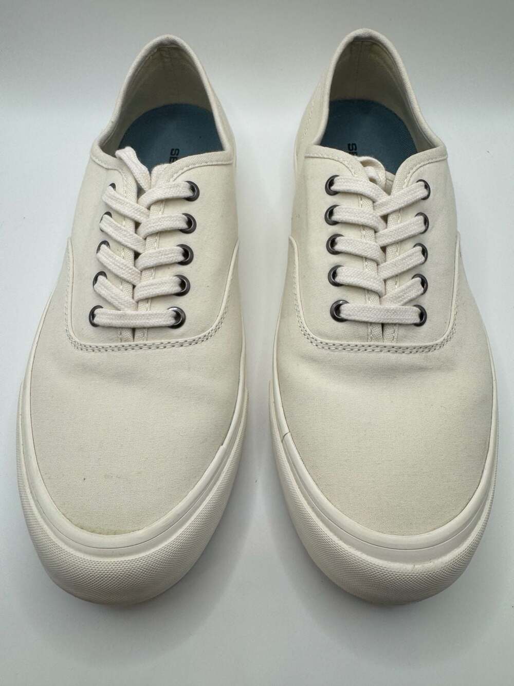 SeaVees Legend Sneaker White Canvas Low Top Shoes